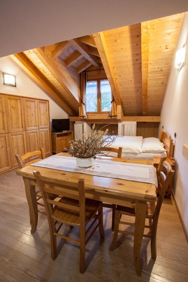 Lareit Appartamenti Bormio Exterior photo